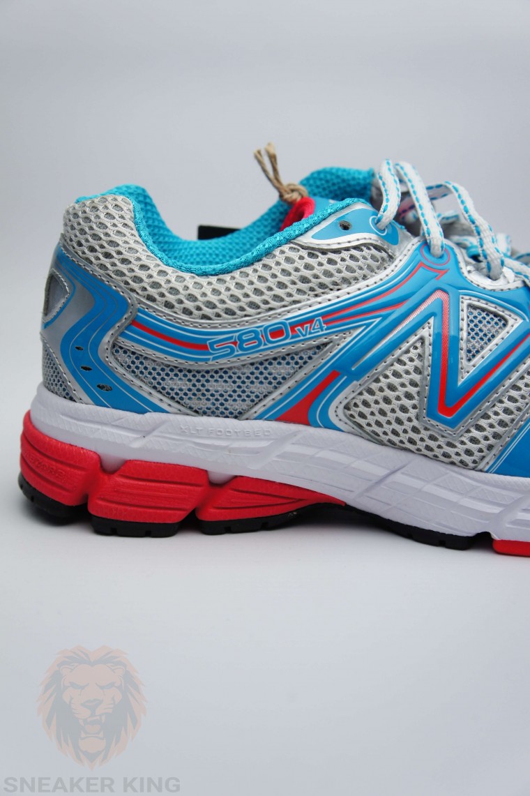 Кросівки New Balance w 580 WP4
